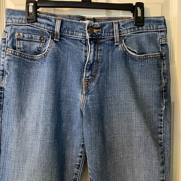 Levi's Women's Blue Jeans 505 straight leg 99% cotton 1% spandex size 10 10M - Picture 3 of 6